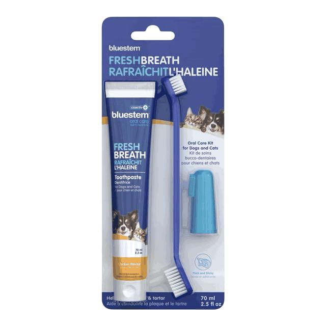 Animated product showcase of the pet dental-care kit